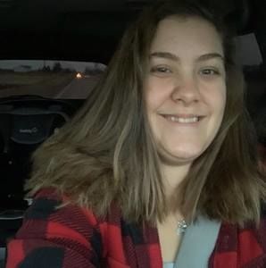 Meet your Posher, Alexis